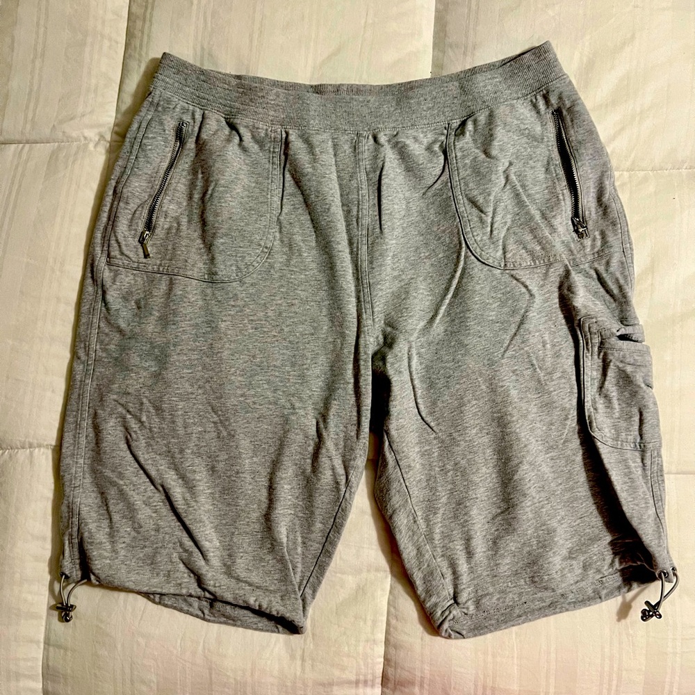 Style & co Sport gray cargo Bermuda length shorts